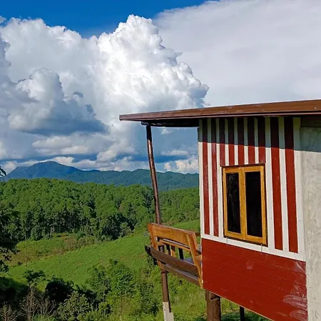 ไร่นิธิสุนทร Nithisoonthon Farmstay Mae Hong Son Exterior photo