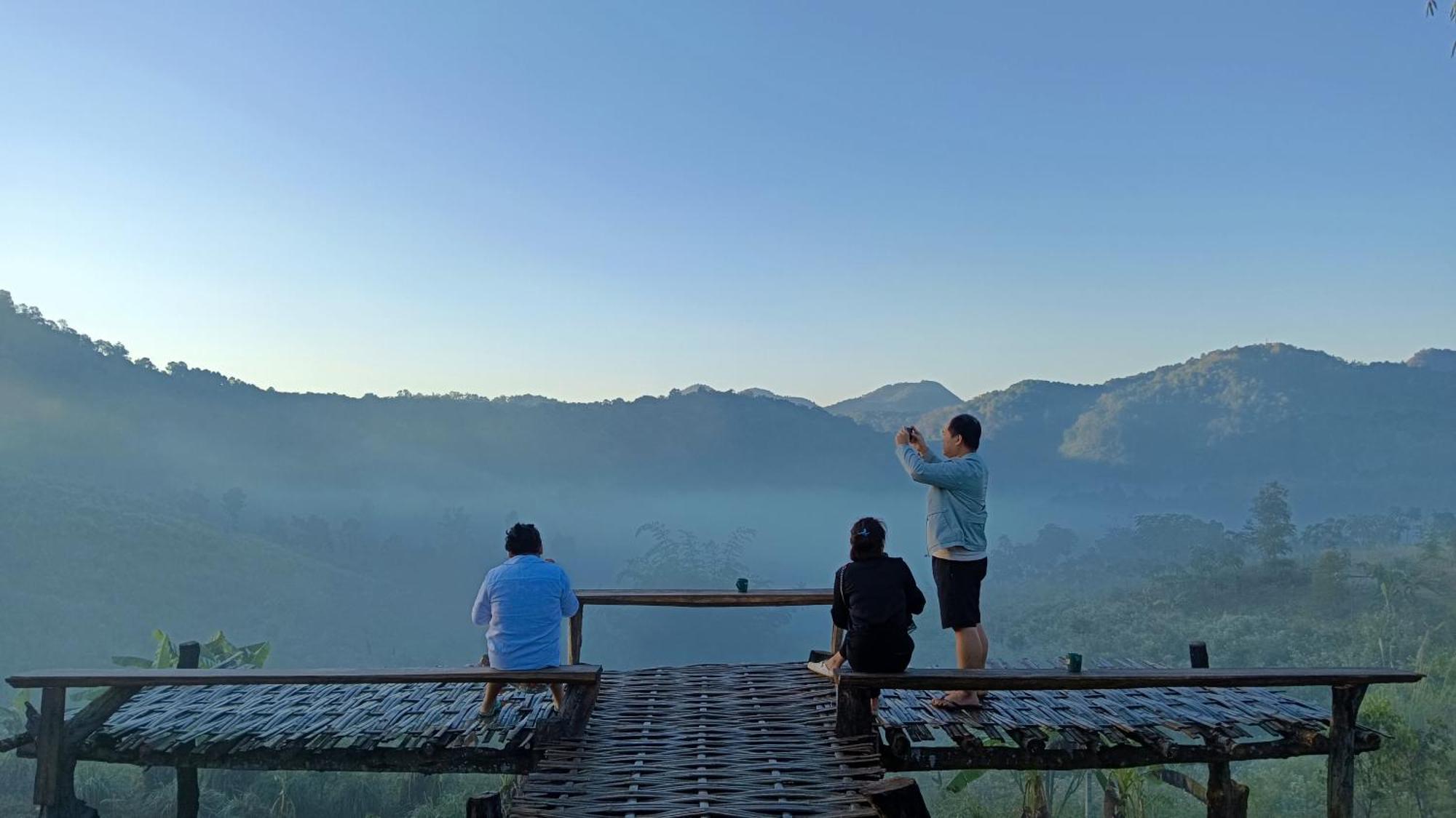 Farm stay ไร่นิธิสุนทร Nithisoonthon